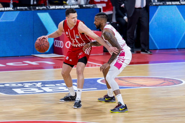 助攻大师重 助攻大师重